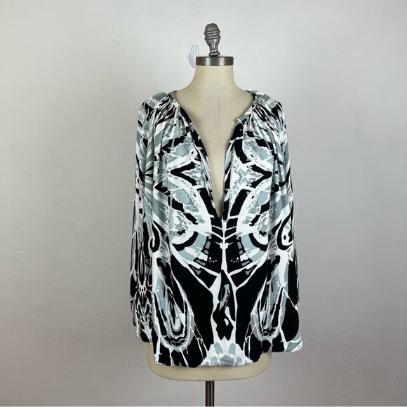 MIKOH Blue Black Dolan Sleeve Top - Picture 1 of 9